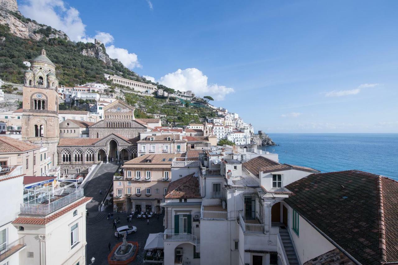 Zia Pupetta Suites Amalfi Bagian luar foto
